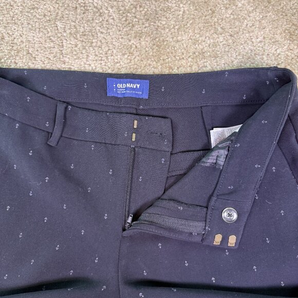 Old Navy Harper Black Anchor Mid Rise Straight Leg Capri Pants Size 8 32x25 E596 - Picture 3 of 14